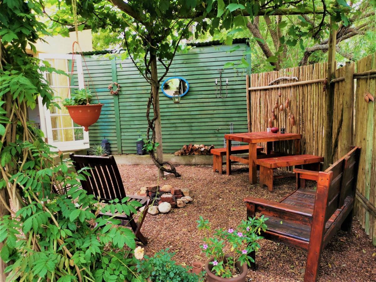 Hotel Studio Frangipani Solar Powered Greyton Exterior foto